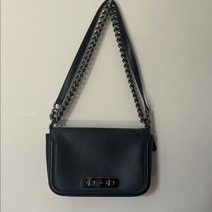 Elegant Black Leather Shoulder Bag